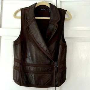 🎉HP🎉 100% Lamb Leather Vest
